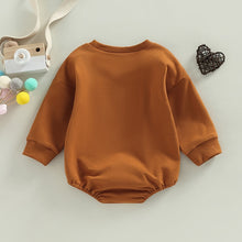 Load image into Gallery viewer, Baby Girls Long Sleeve Crew Neck Heart Daddy&#39;s Little Girl Print Jumpsuit Bubble Romper
